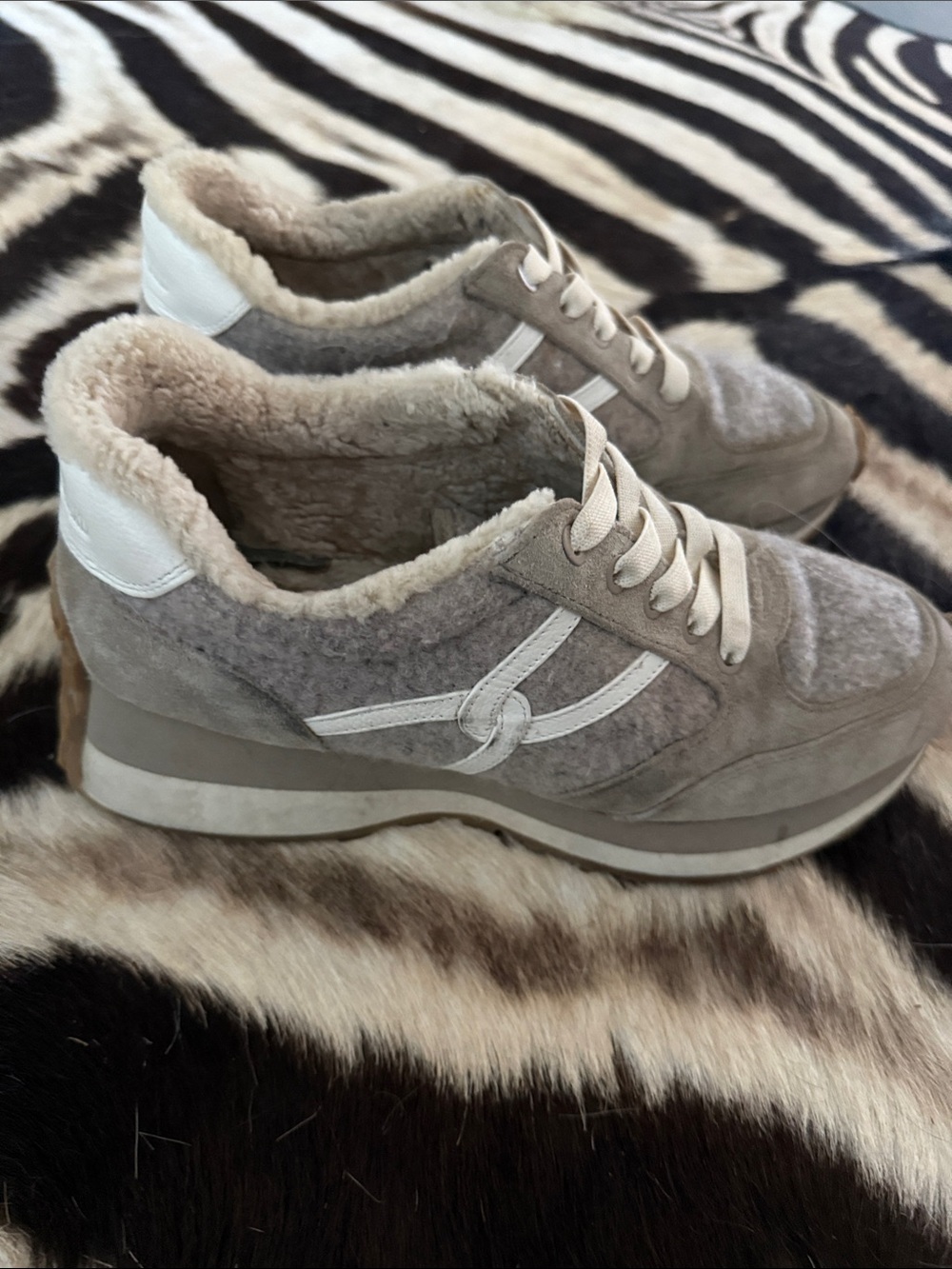 Veronica Beard Gray and White Fleece-Lined Athletic Sneakers
